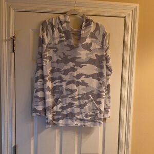 Neutral Gray & Cream Camo Hooded Pullover